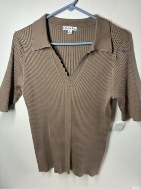 Ophelia Roe Women's V-Neck Ribbed Polo Sweater - Taupe